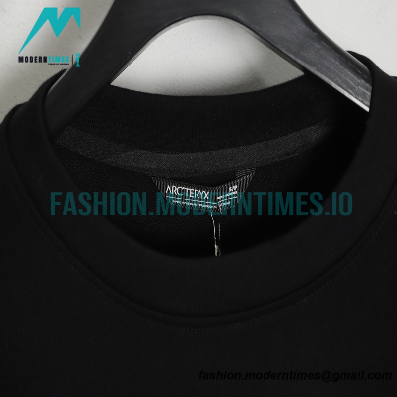 Arc Teryx - Colorful Logo Printed Turtleneck Hoodie