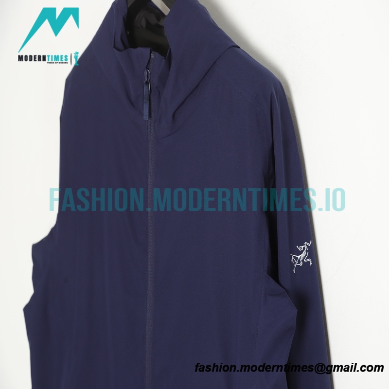 Arc Teryx - Solano Jacket A Thin Jacket For A Man With A Windproof Soft Shell Hooded Jacket