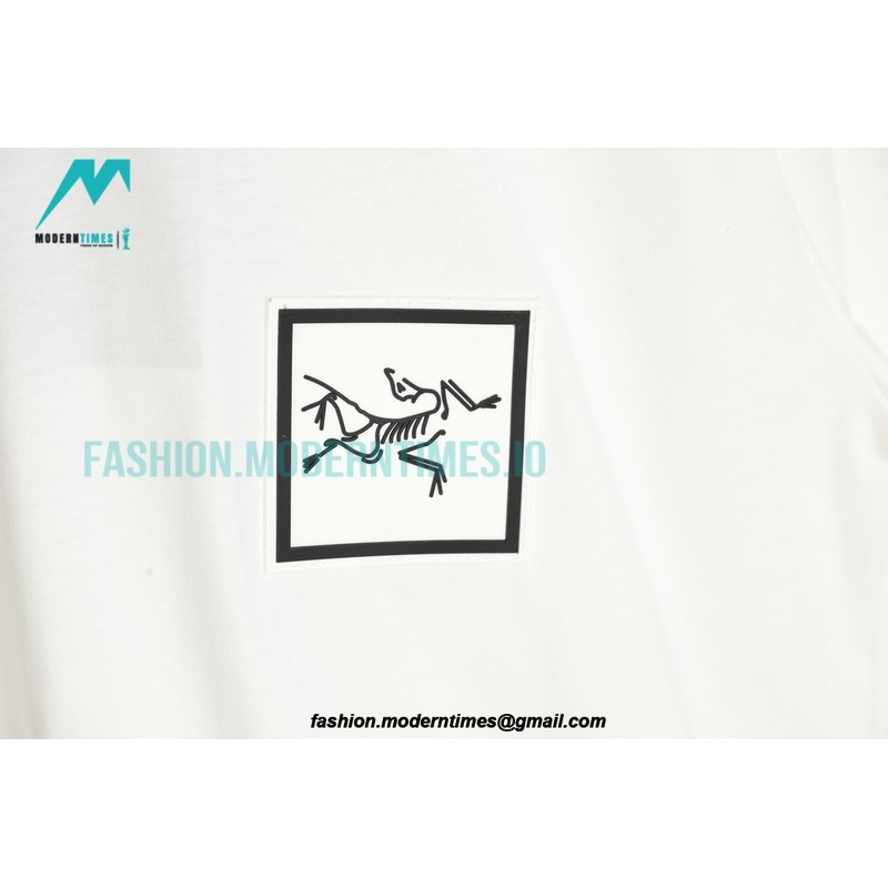 Arc Teryx - 23ss Chest Silicone Logo Short Sleeve