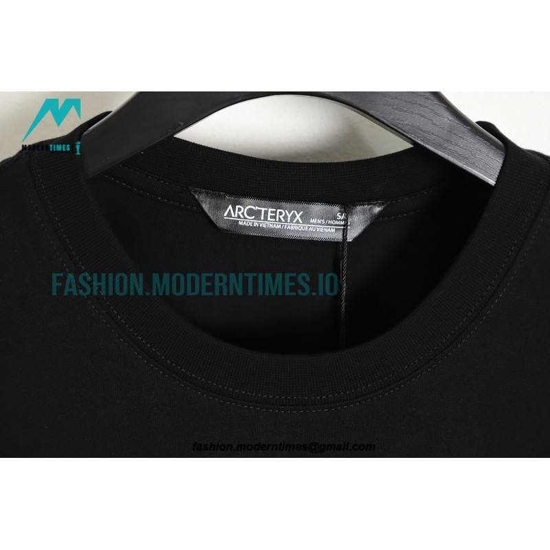 Arc Teryx - 23ss Chest Silicone Logo Short Sleeve