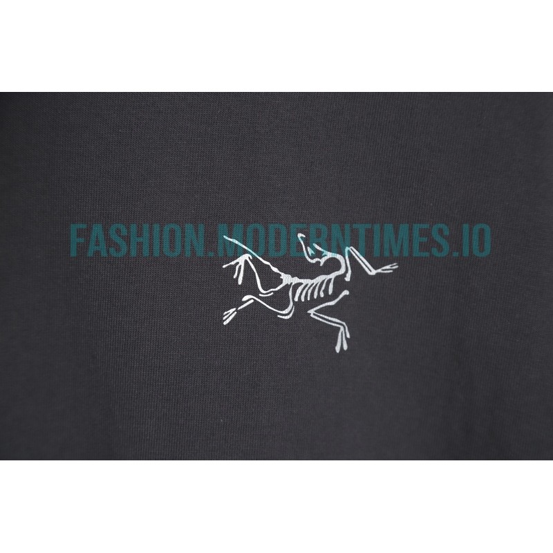 Arc Teryx - 23SS Short-sleeved T-shirt With Reflective Print