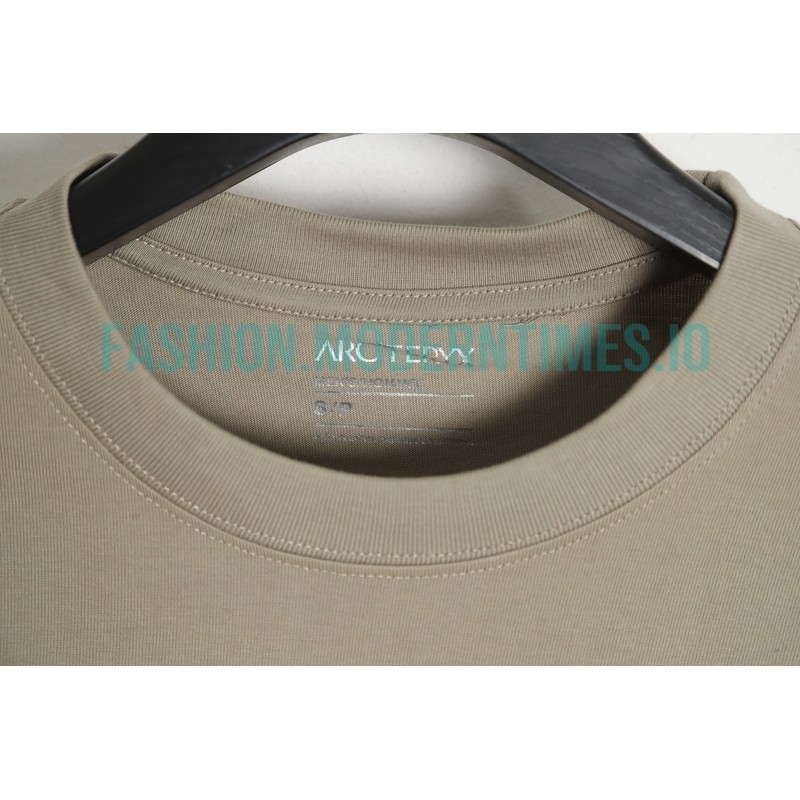 Arc Teryx - 23SS Short-sleeved T-shirt With Reflective Print