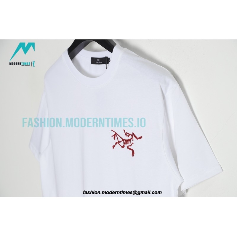 Arc Teryx - Big Logo Short Sleeves On Back