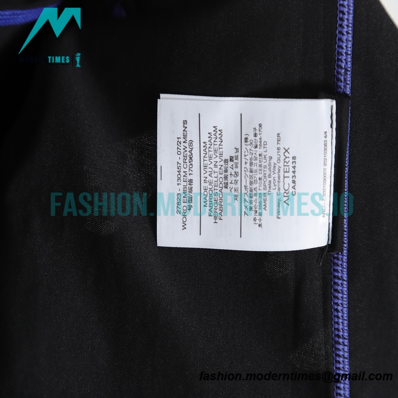 Arc Teryx - Short Sleeve T-shirt With Plain Line And Color Matching