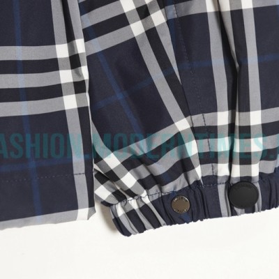 Burberry - 23FW New Blue And White Checked Hooded Jacket