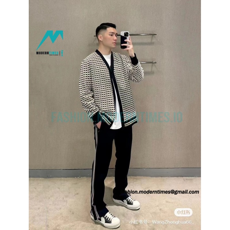 Burberry - 23FW Black And White Plaid V-neck Knit Sweater Cardigan