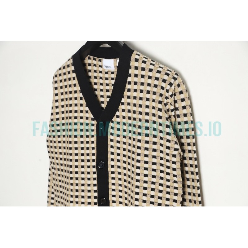 Burberry - 23FW Black And White Plaid V-neck Knit Sweater Cardigan