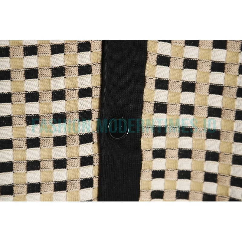 Burberry - 23FW Black And White Plaid V-neck Knit Sweater Cardigan