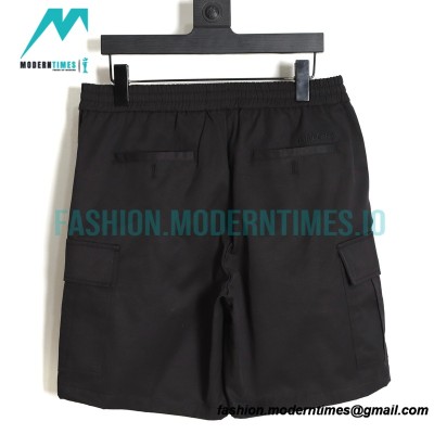 Burberry - Embroidered Logo Multi-pocket Cargo Shorts Pants