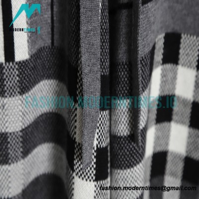 Burberry - 23SS Grey Striped Knit Wool Shorts Pants