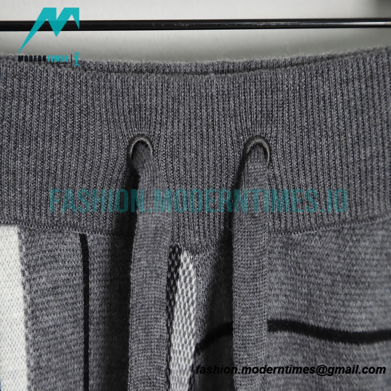 Burberry - 23SS Grey Striped Knit Wool Shorts Pants