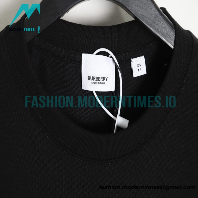 Burberry - 23SS Leaf heraldry 3-dimensional embroidered short-sleeved T-shirt