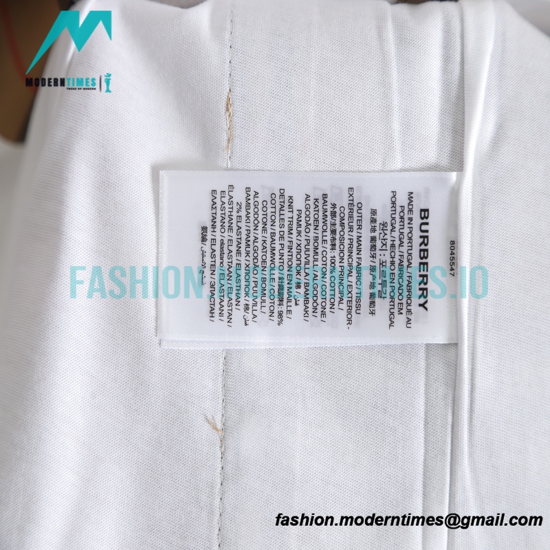 Burberry - Short Sleeved T-shirt With B Label Embroidery Stitched On The Chest