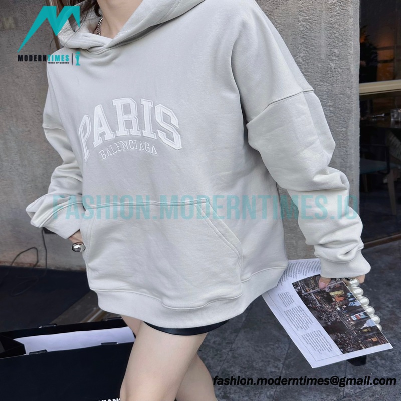 Balenciaga - 23FW City Limits Paris Embroidered Hoodie