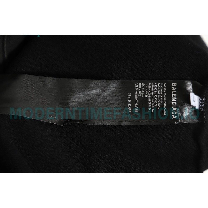 Balenciaga - 23FW Manchester United Dirty Wash Destruction Hoodie