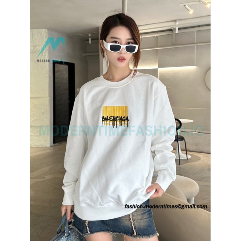Balenciaga - 23FW Tassel Embroidered Crew Neck Hoodie