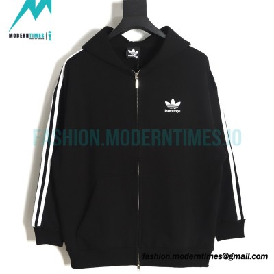 Balenciaga - Adidas 23FW Cloverleaf Co-branded Hooded Coat