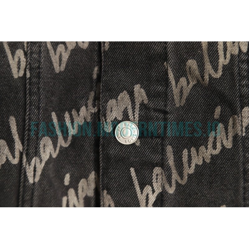 Balenciaga - 23SS Signature Denim Jacket Covered In Graffiti