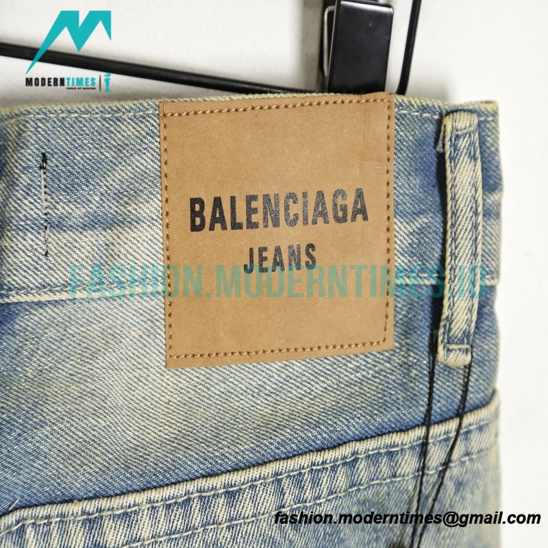 Balenciaga - Wash Loose Jeans