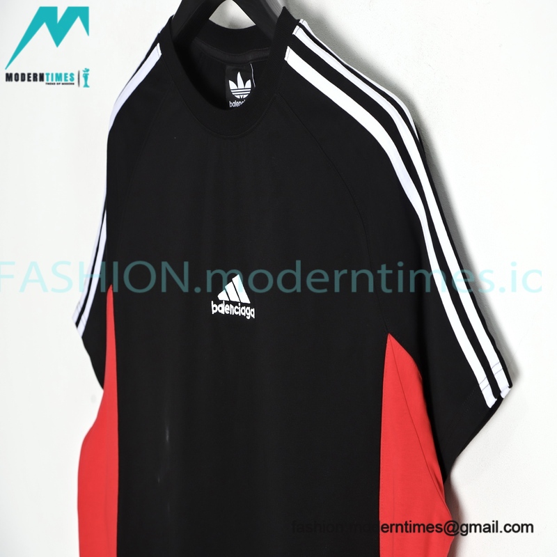 Balenciaga - Adidas Co-branded 23SS Black and Red Patchwork Short Sleeve T-shirt