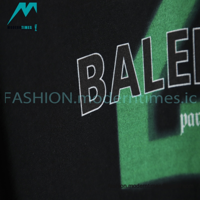 Balenciaga - Corri Digital N0. 22 Short T-shirt
