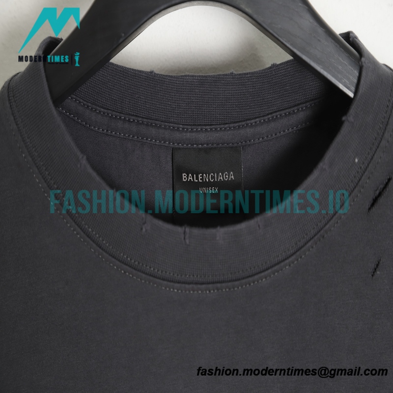 Balenciaga - Ripped Letter Print Short Sleeve T-shirt