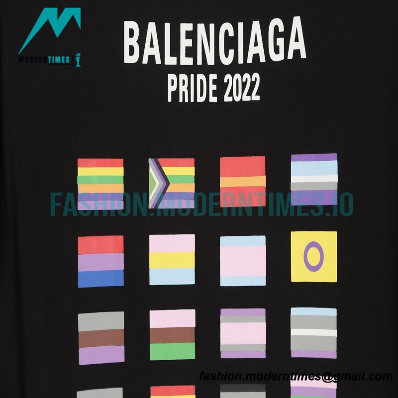 Balenciaga - Multi-National Flag Print Short Sleeve