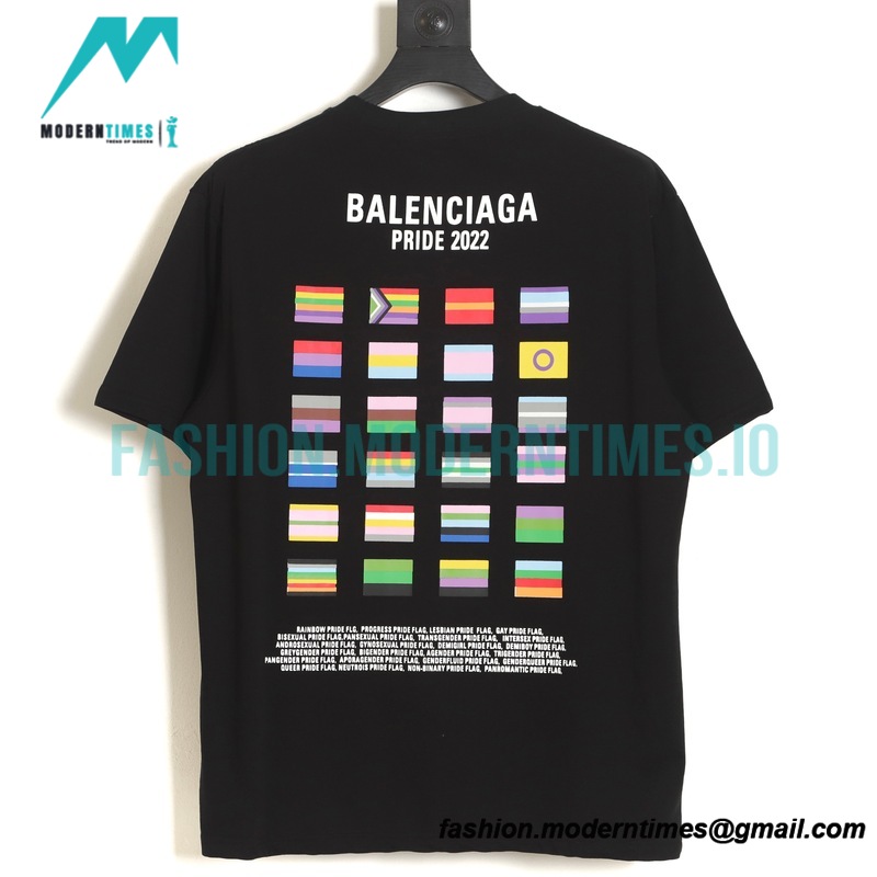 Balenciaga - Multi-National Flag Print Short Sleeve