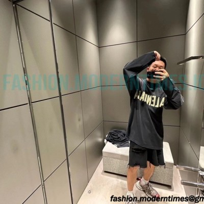Balenciaga - 23FW Large Label Double B Crack Printed Long Sleeve T-shirt