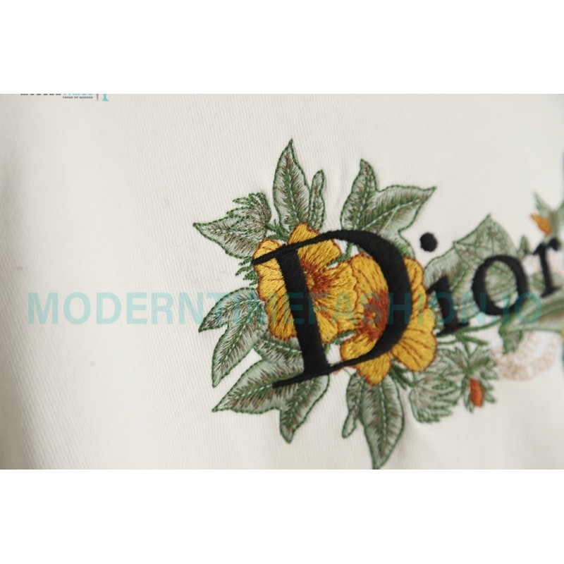 Dior - CD Floral Letter Logo Three-dimensional Embroidery Round Neck Hoodie