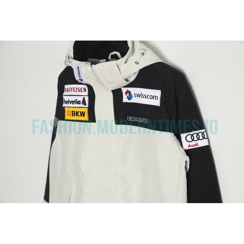 Descente - Embroidered Multi-label Co-brand Hardshell Jacket