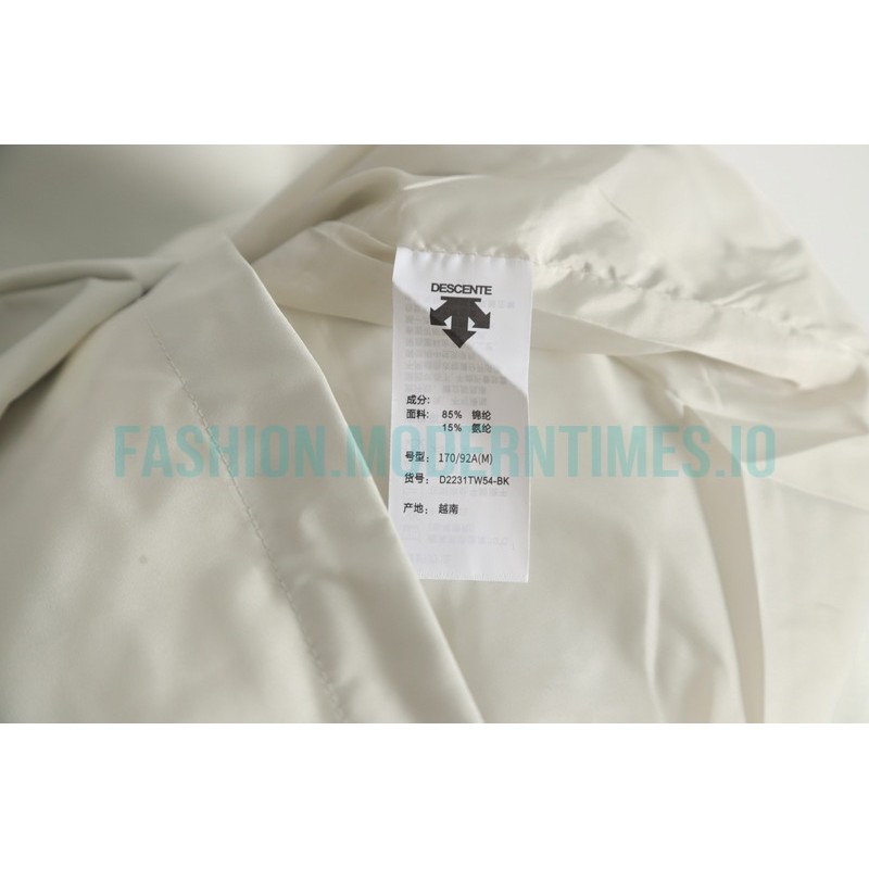 Descente - Embroidered Multi-label Co-brand Hardshell Jacket