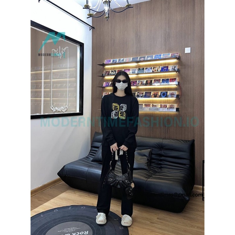 Fendi - Double F Embroidered Logo Round Neck Hoodie