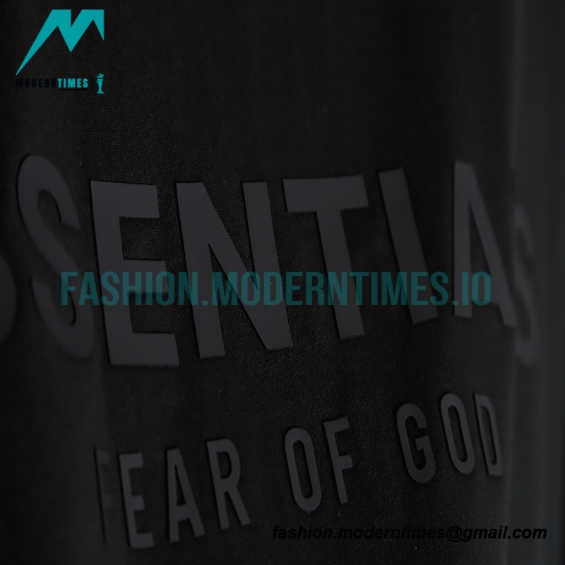 Fear Of God - Double-row Silicone Letter-sleeve T-shirt