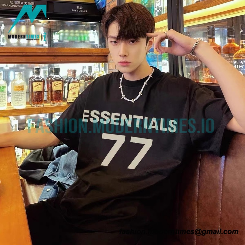  Fear Of God - Fenced 77-letter Short-sleeved T-shirt