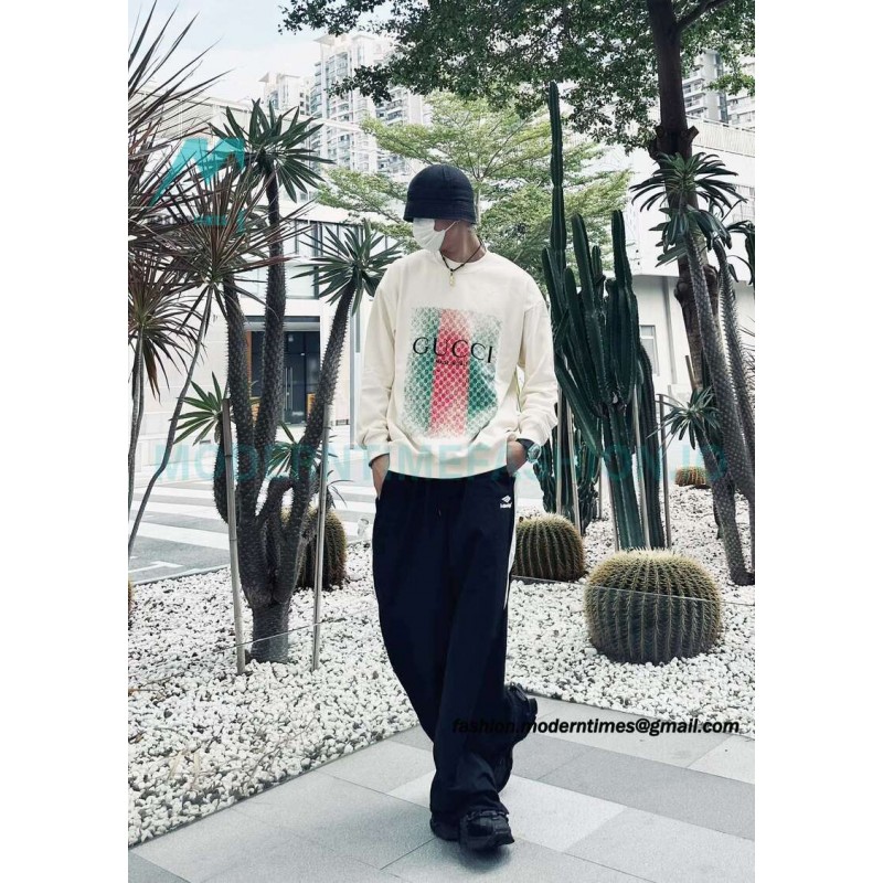 Gucci - Embroidered Logo Crew Neck Hoodie