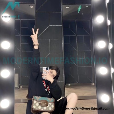 Gucci - 22Fw Mirror Letter Print Hoodie