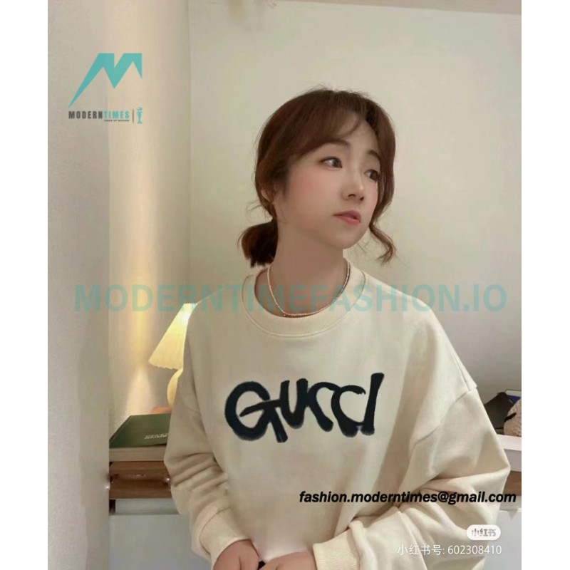 Gucci - Foam Letter Print Crew Neck Hoodie