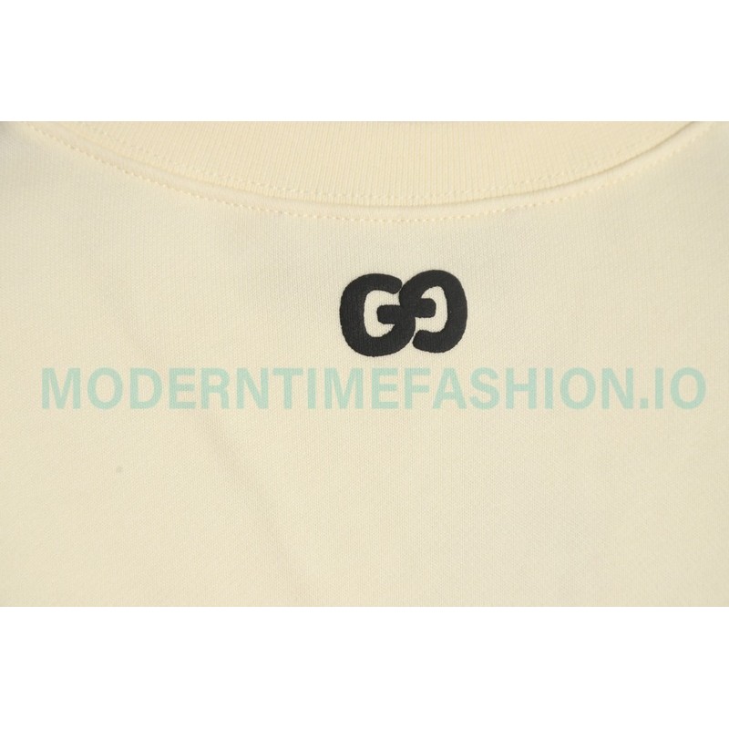 Gucci - Foam Letter Print Crew Neck Hoodie