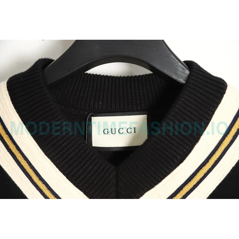 Gucci - 23ss classic Bee V-neck sweater