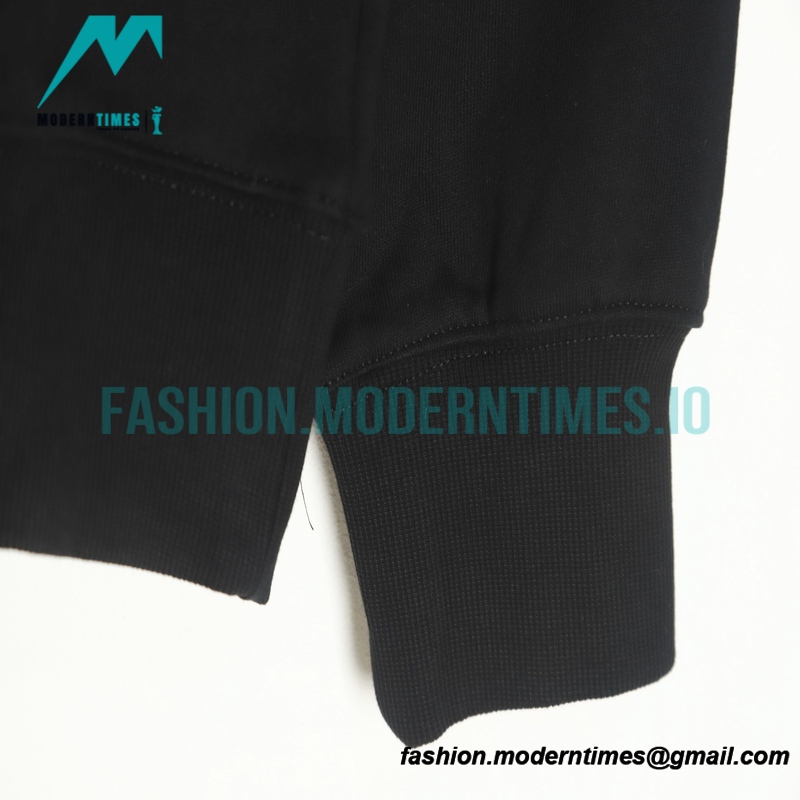 Givenchy - 22SS Reverse Letter Crewneck Hoodie