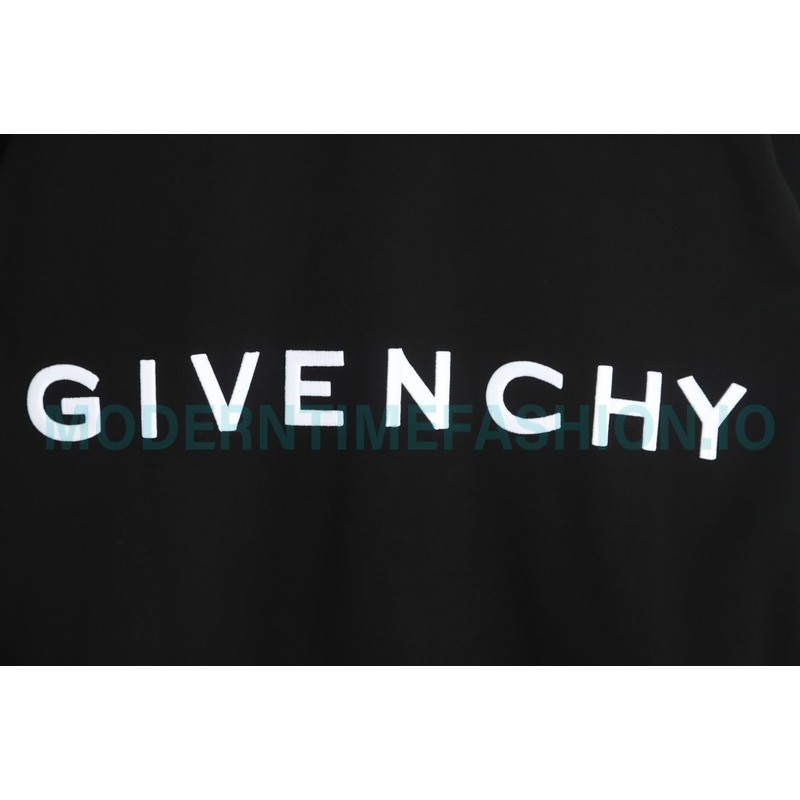 Givenchy - 22SS Four-palace Three-dimensional Embroidered Round Neck Hoodie
