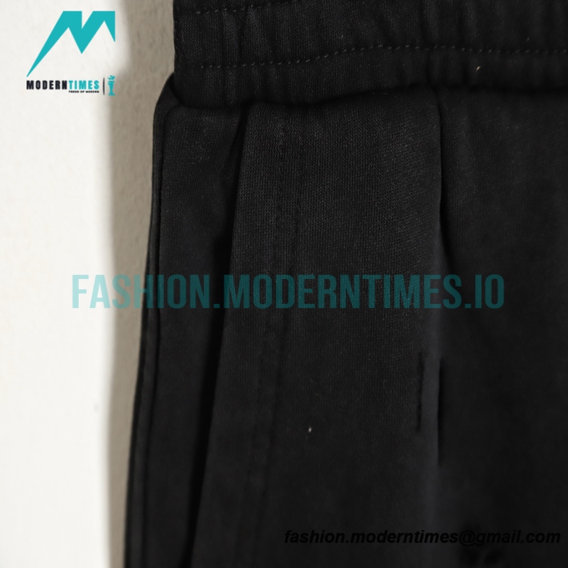 Givenchy - 23SS Ripped Print Fake Two Piece Shorts Pants