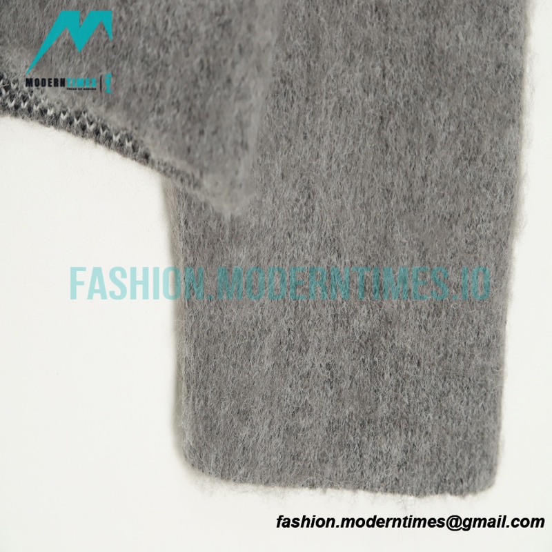 Givenchy - 21FW Dog Head Mohair Crewneck Sweater