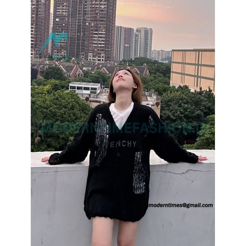 Givenchy - 23FW Ripped Wool Sweater Cardigan