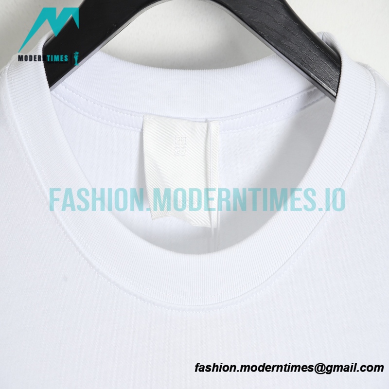 Givenchy - 23ss Pocket Logo Embroidery Short Sleeve T-shirt