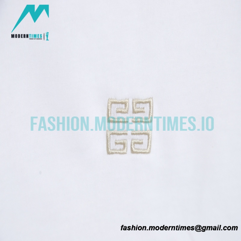 Givenchy - 23ss Pocket Logo Embroidery Short Sleeve T-shirt