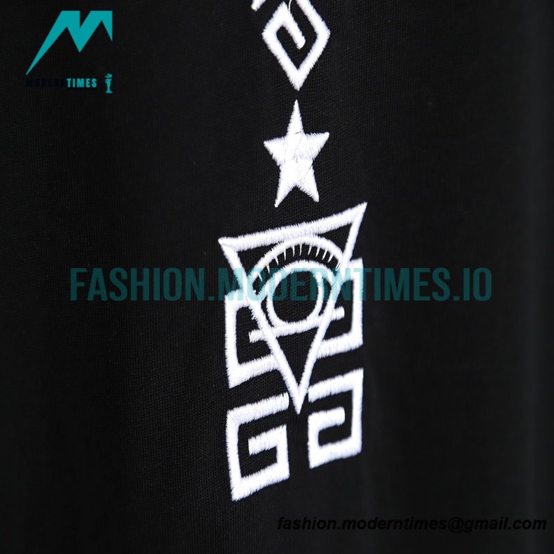 Givenchy - 23ss Embroidered Necklace Short Sleeve