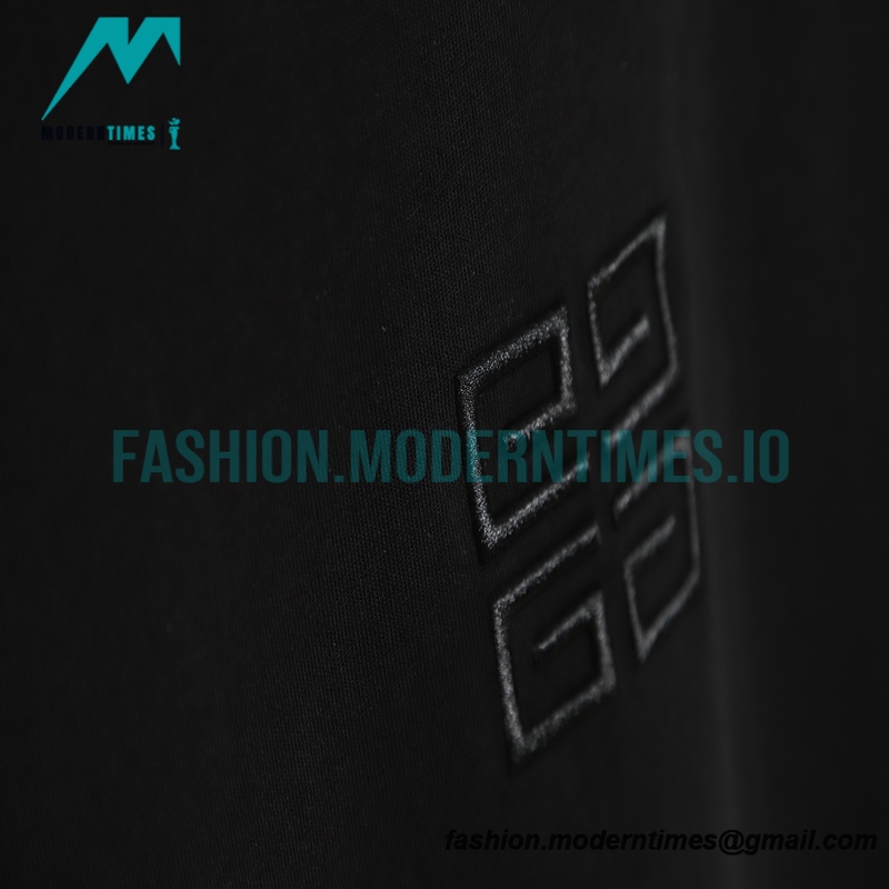 Givenchy - 23SS 4G Embroidery Short Sleeve T-shirt