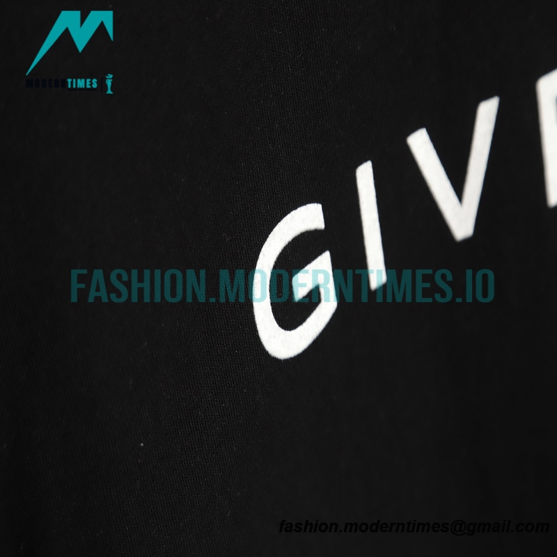 Givenchy - 23SS Chest Flocked Logo Short Sleeve T-shirt